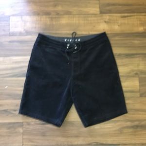 Vissla Surfer Corduroy Short 9”Sz M (31-32) Mens